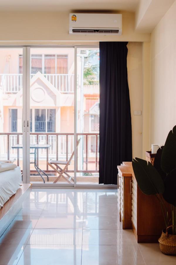 Patong Beach Side Hotel ภายนอก รูปภาพ